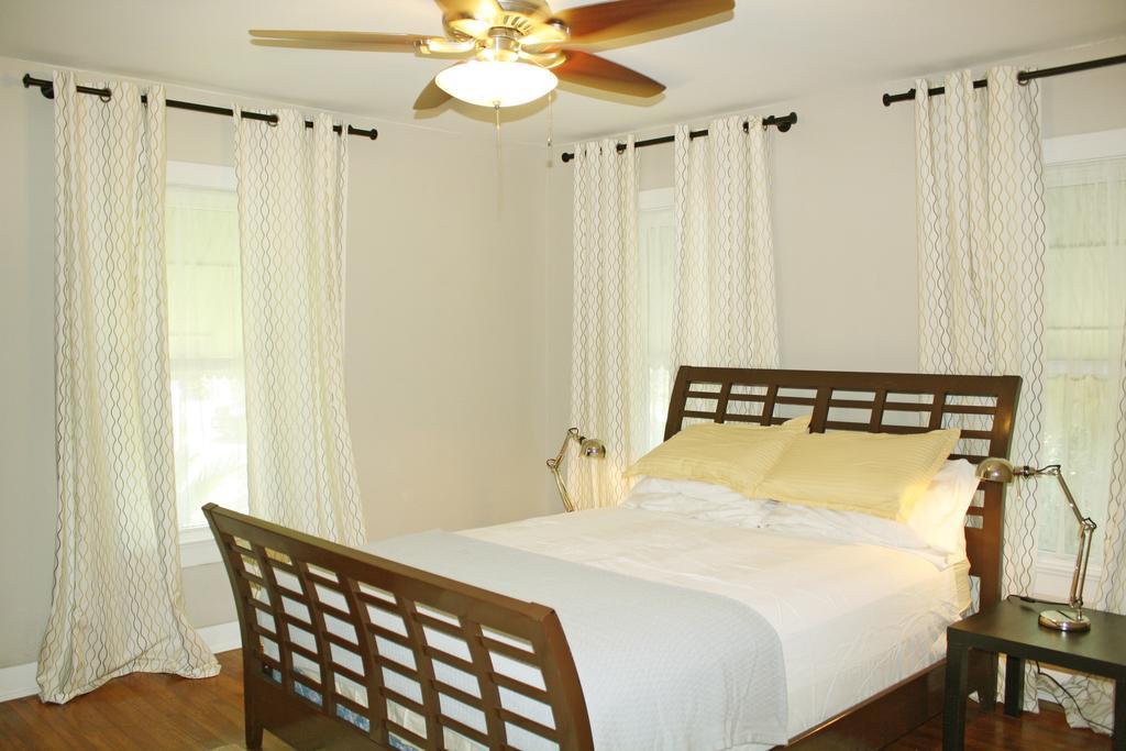 Hancock Guest Cottage Austin Extérieur photo